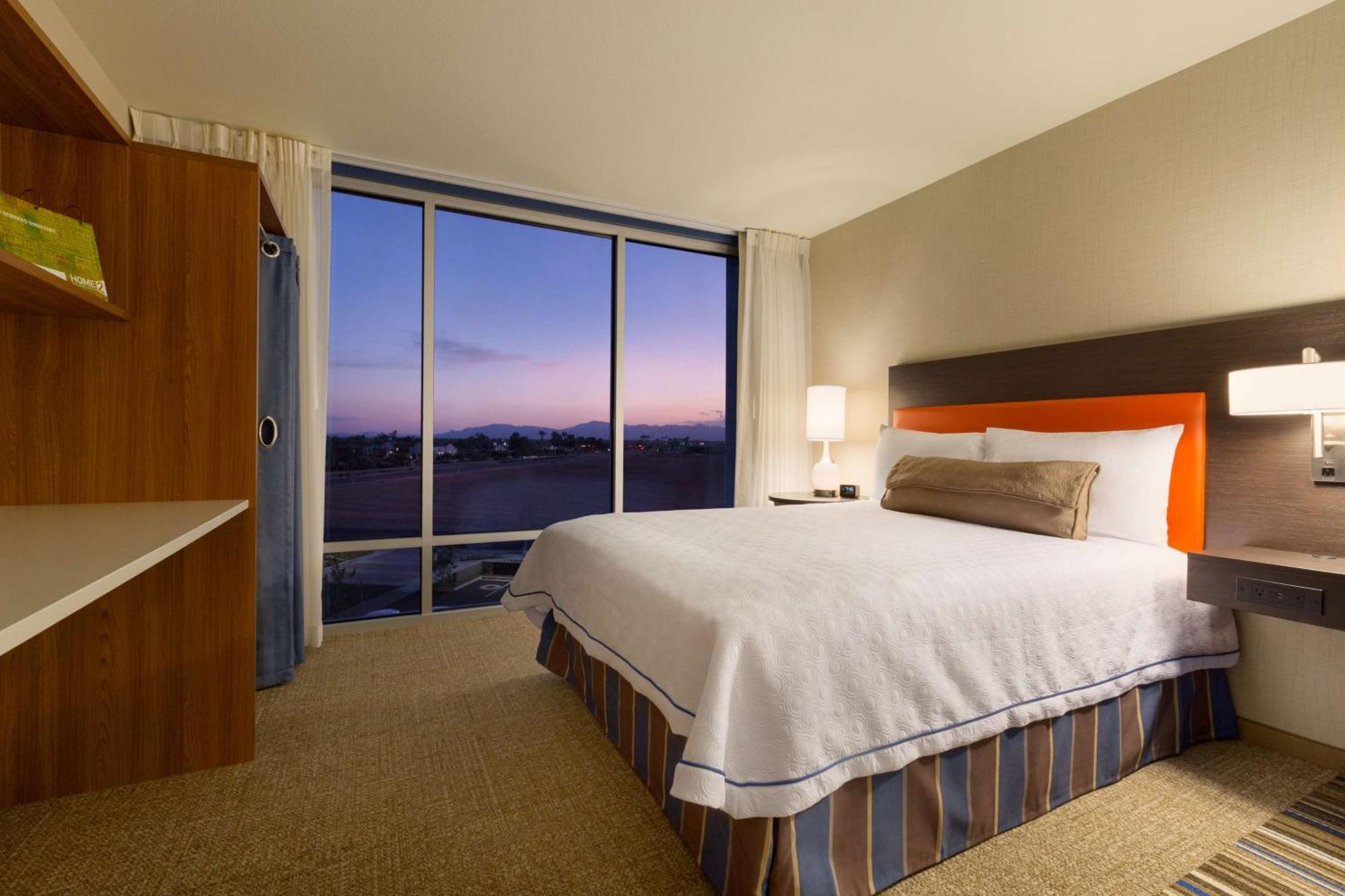 โฮม 2 สวีท บาย ฮิลตัน ฟีนิกซ์ แชนด์เลอร์ Hotel ภายนอก รูปภาพ